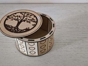 Boîte en bois décorative avec arbre de vie