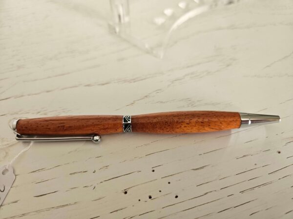 Stylo bille en bois de Lao Olive – Image 4