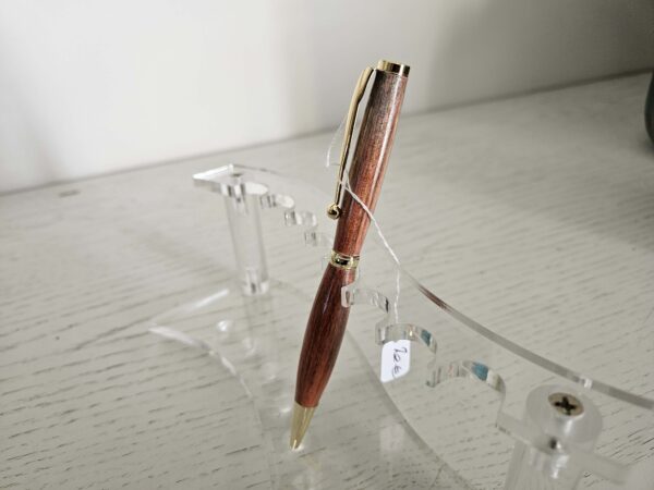 Stylo bille en bois stabilisé