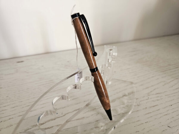 Stylo bille en bois de noyer
