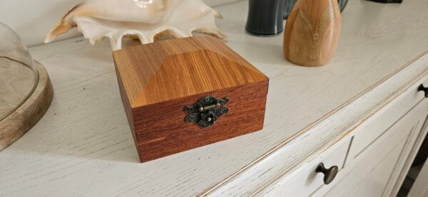 Coffret à Bijoux -  Bois exotique et Frêne