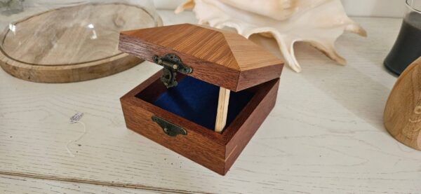 Coffret à Bijoux -  Bois exotique et Frêne – Image 2