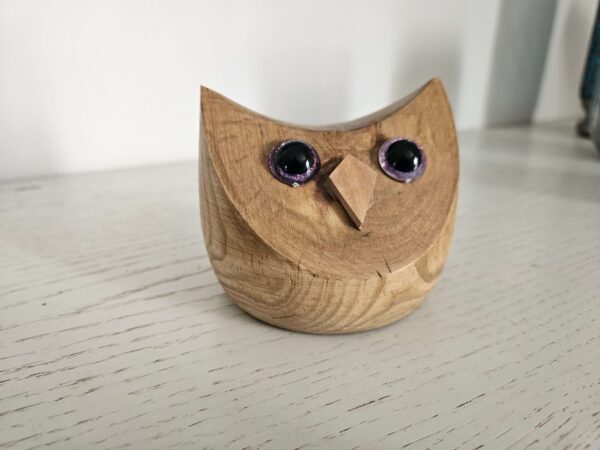Hiboux en bois de pin