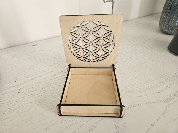 Vide-poche en bois découpé au laser – Image 2