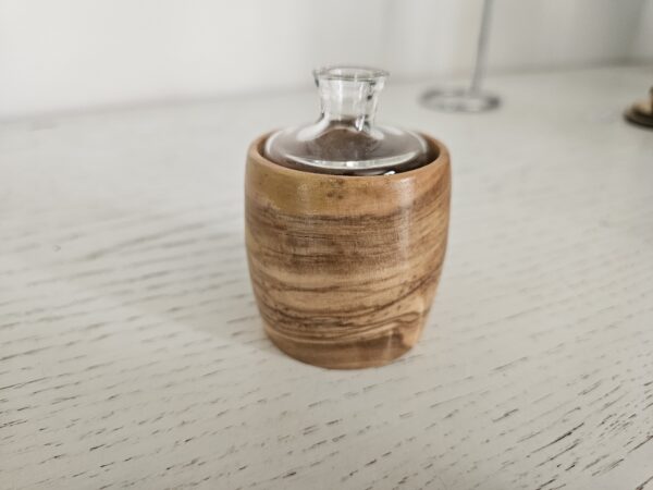 Brûle-parfum en bois d'olivier - Élégance et sérénité
