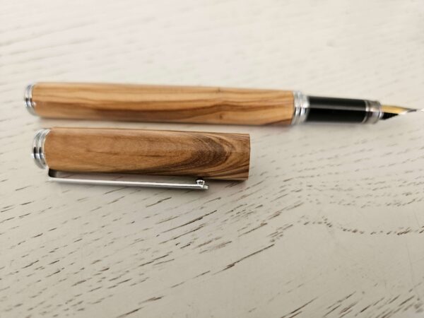 Stylo Plume en bois d'oilivier – Image 2