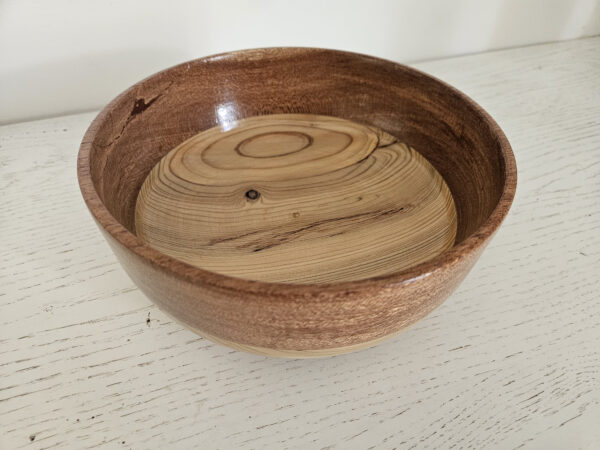 Saladier en bois de cèdre et de niangon – Image 3