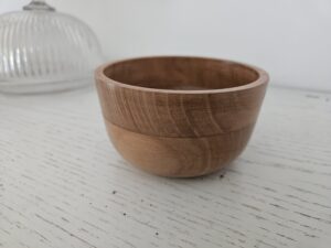 Bol en bois de merisier.