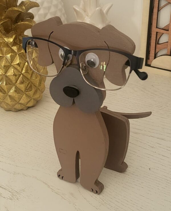 Porte lunettes (chat, chiens de différents modèles)