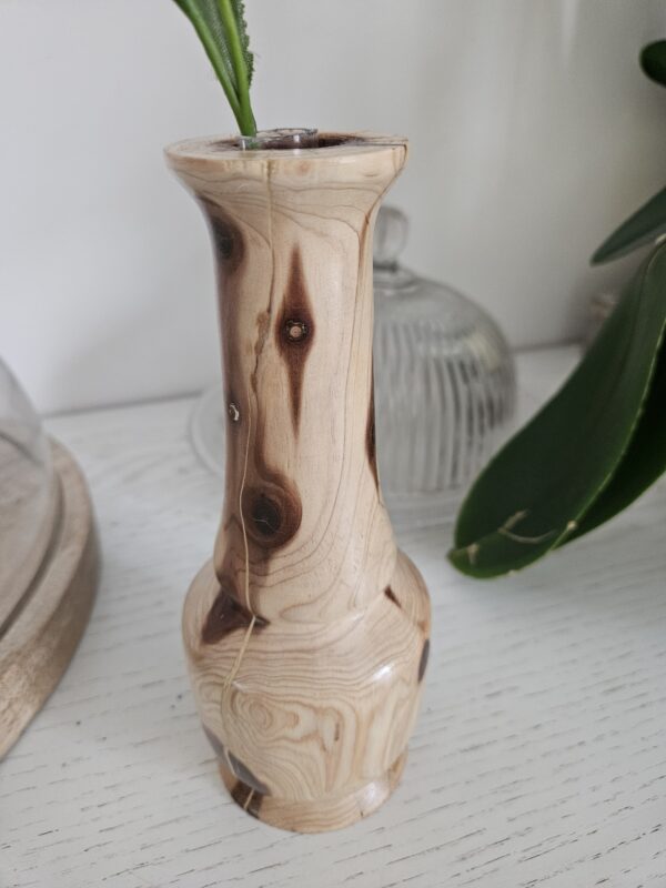 Vase en bois de cade – Image 2