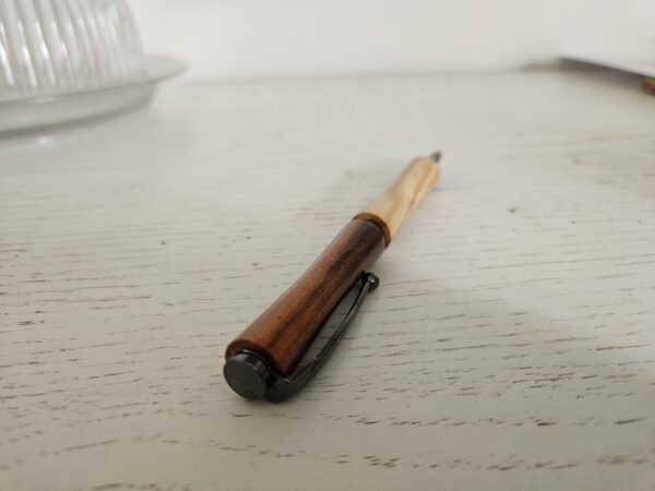 Stylo bille en bois d'ébène et d'olivier – Image 2