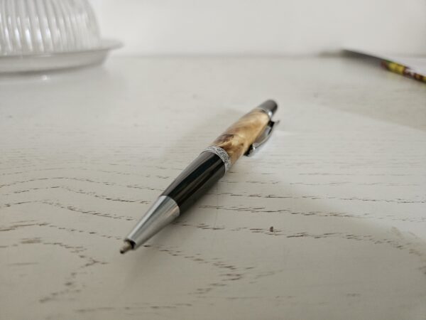 Stylo bois et métal (l'élégance durable) – Image 5