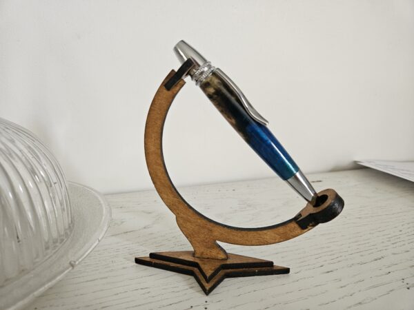 Stylo bille "luxe" en loupe d'érable et résine – Image 5