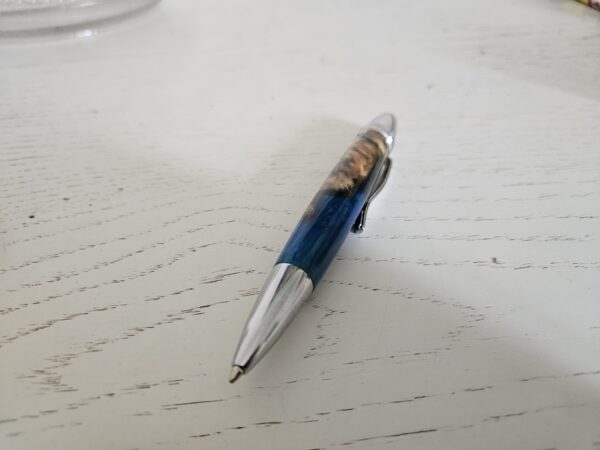 Stylo bille "luxe" en loupe d'érable et résine – Image 2