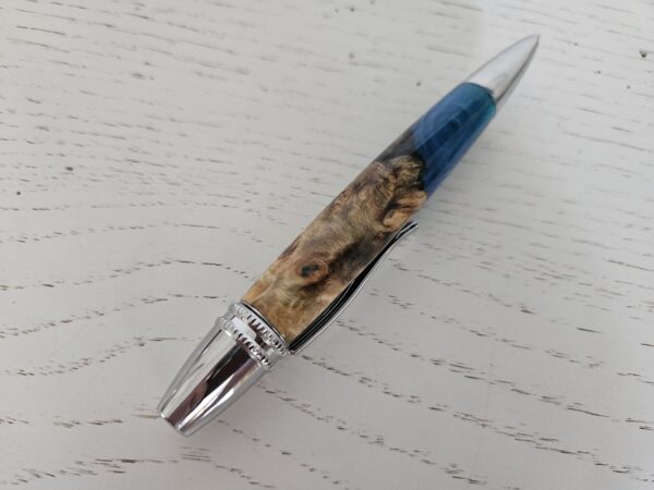 Stylo bille "luxe" en loupe d'érable et résine – Image 4