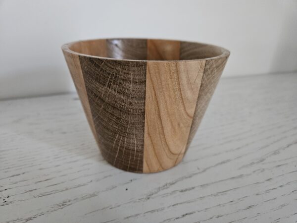 Bol en bois de chêne et de cerisier