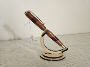Stylo bille en noyer (inclusion de padouk)