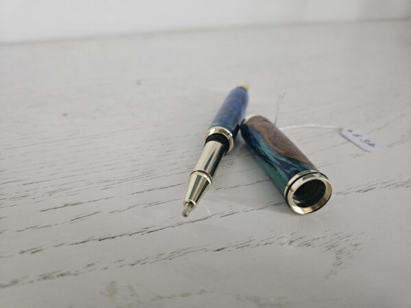 Stylo roller en bois et résine – Image 4