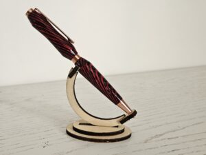 Stylo bille en bois lamellé-collé