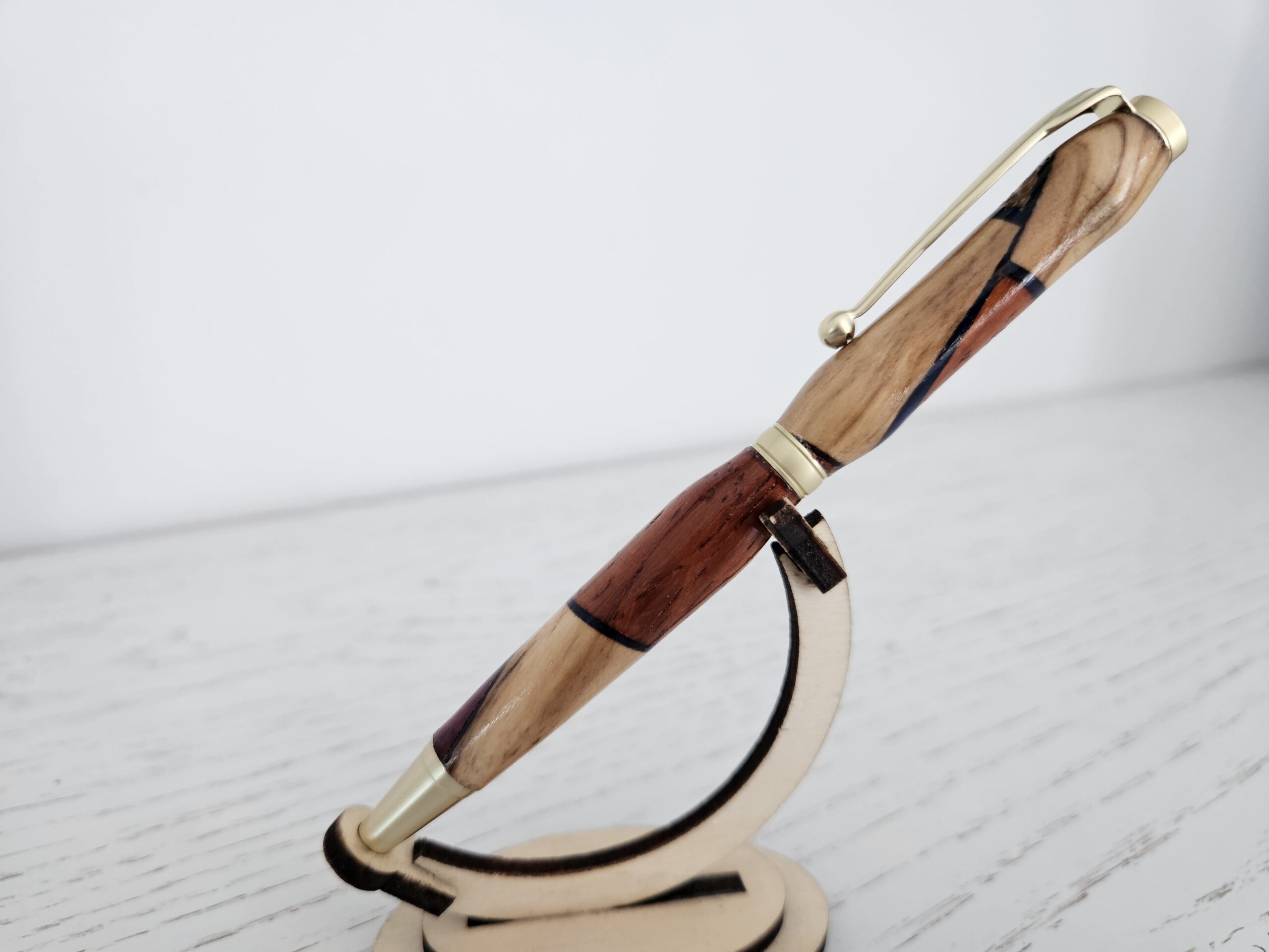 Stylo bille différentes essences de bois