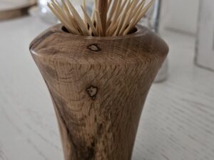 Porte cure-dents en chêne et olivier