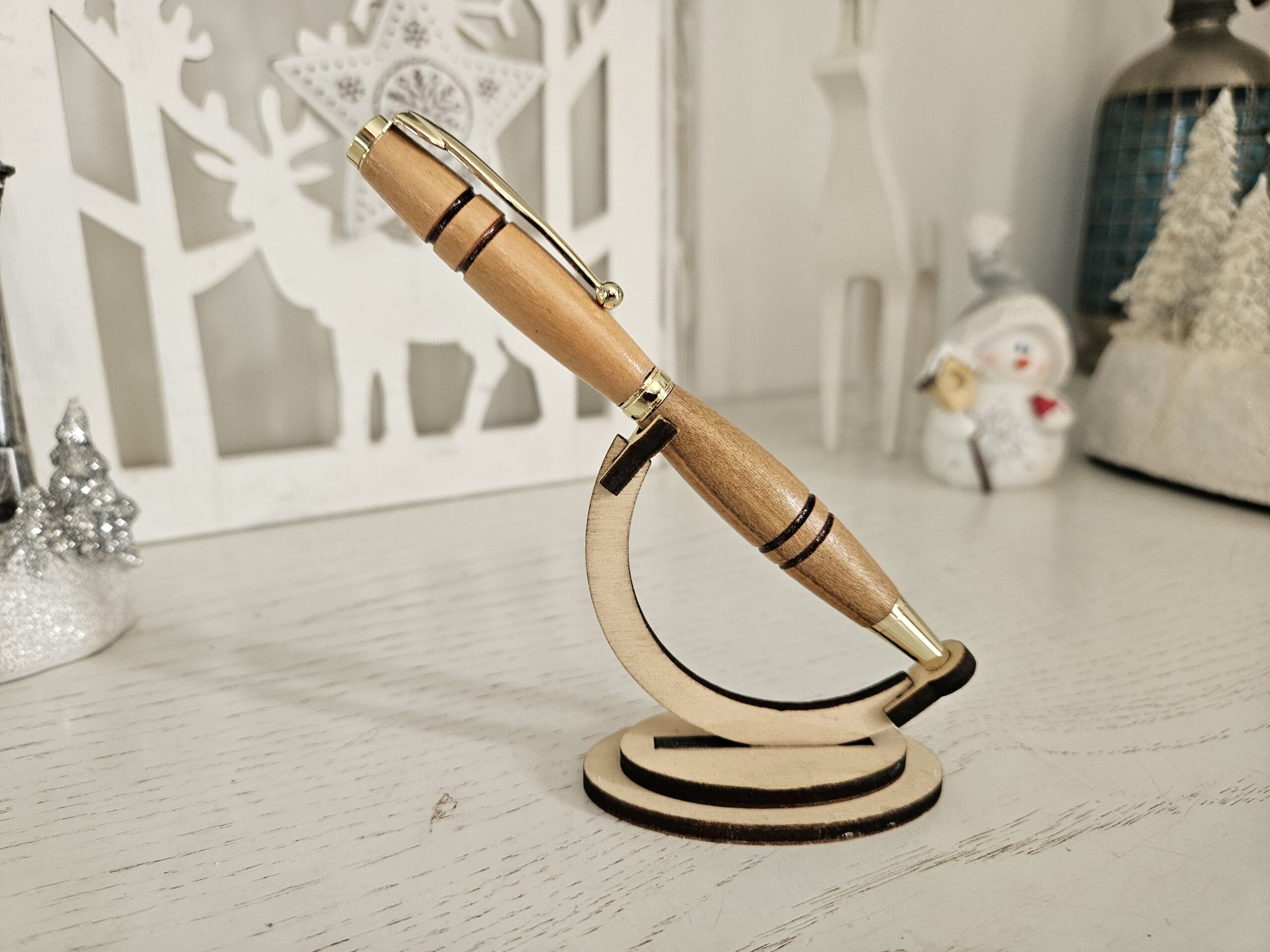 stylo bille en bois de cerisier