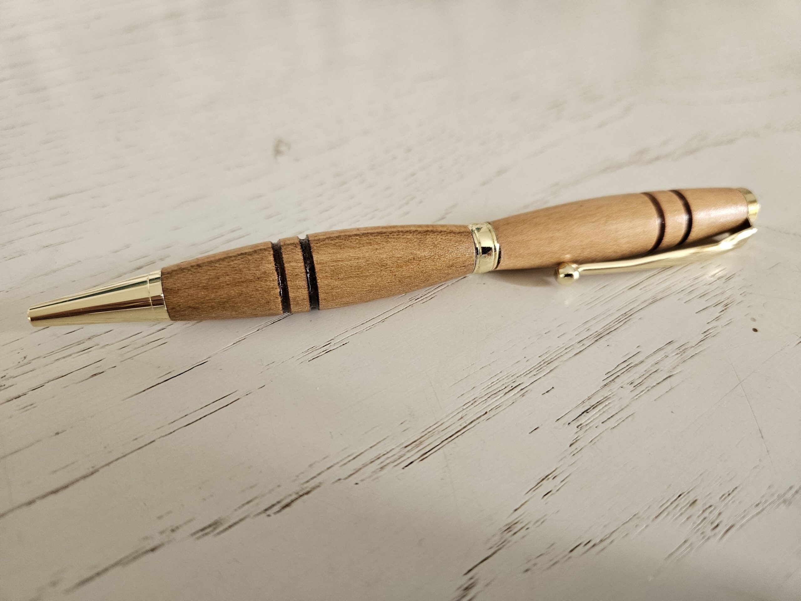 Stylo bille en bois de cerisier – Image 4