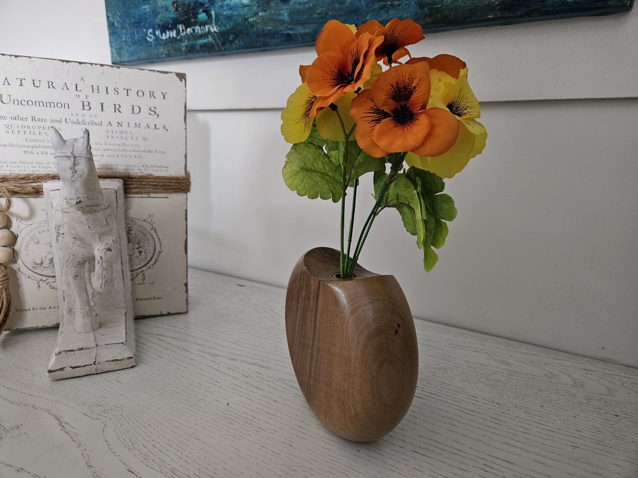 Vase en bois de noyer – Image 2