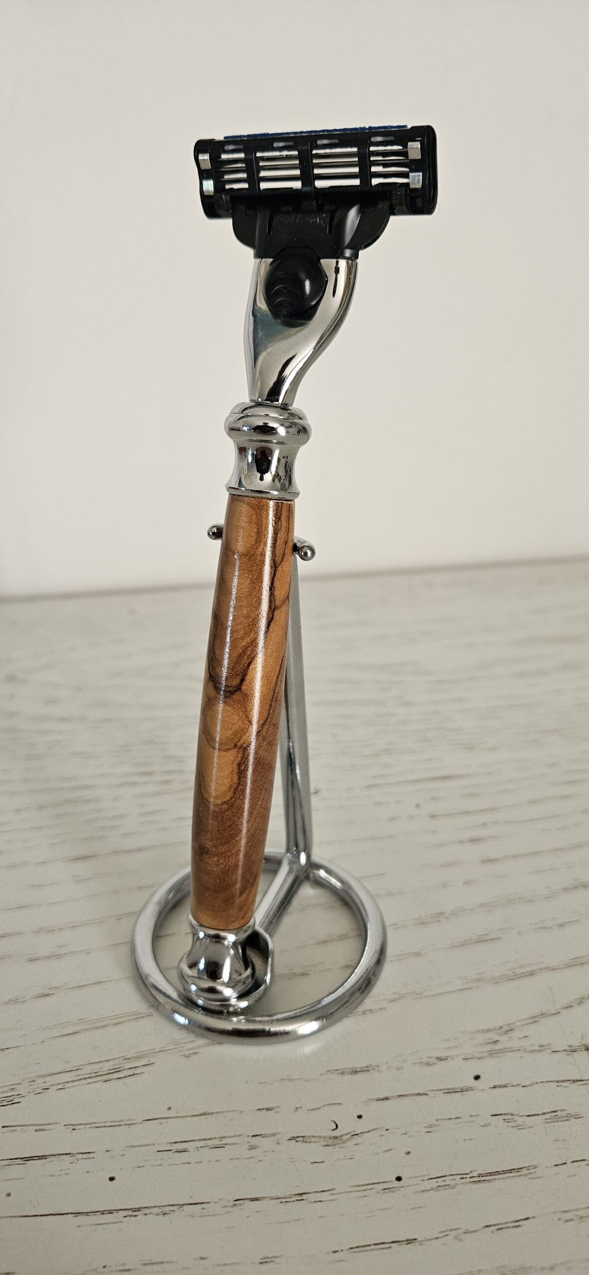 Rasoir en bois d'olivier (1956) Gilette 3 lames