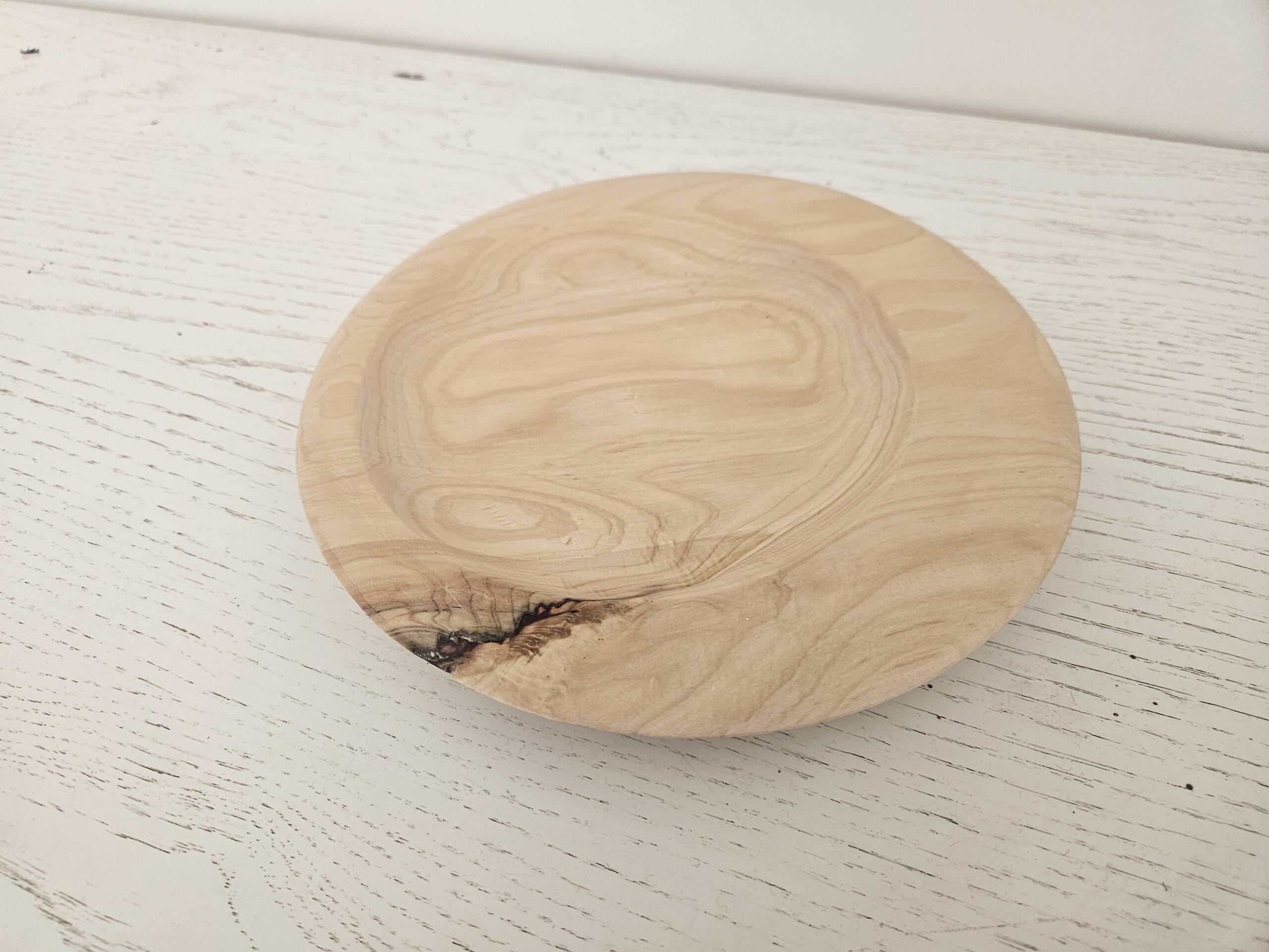 Assiette en bois de tuya (tournage décentré) – Image 2