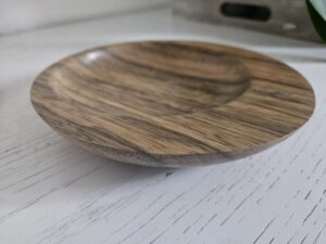 assiette en fraké (tournage décentré)