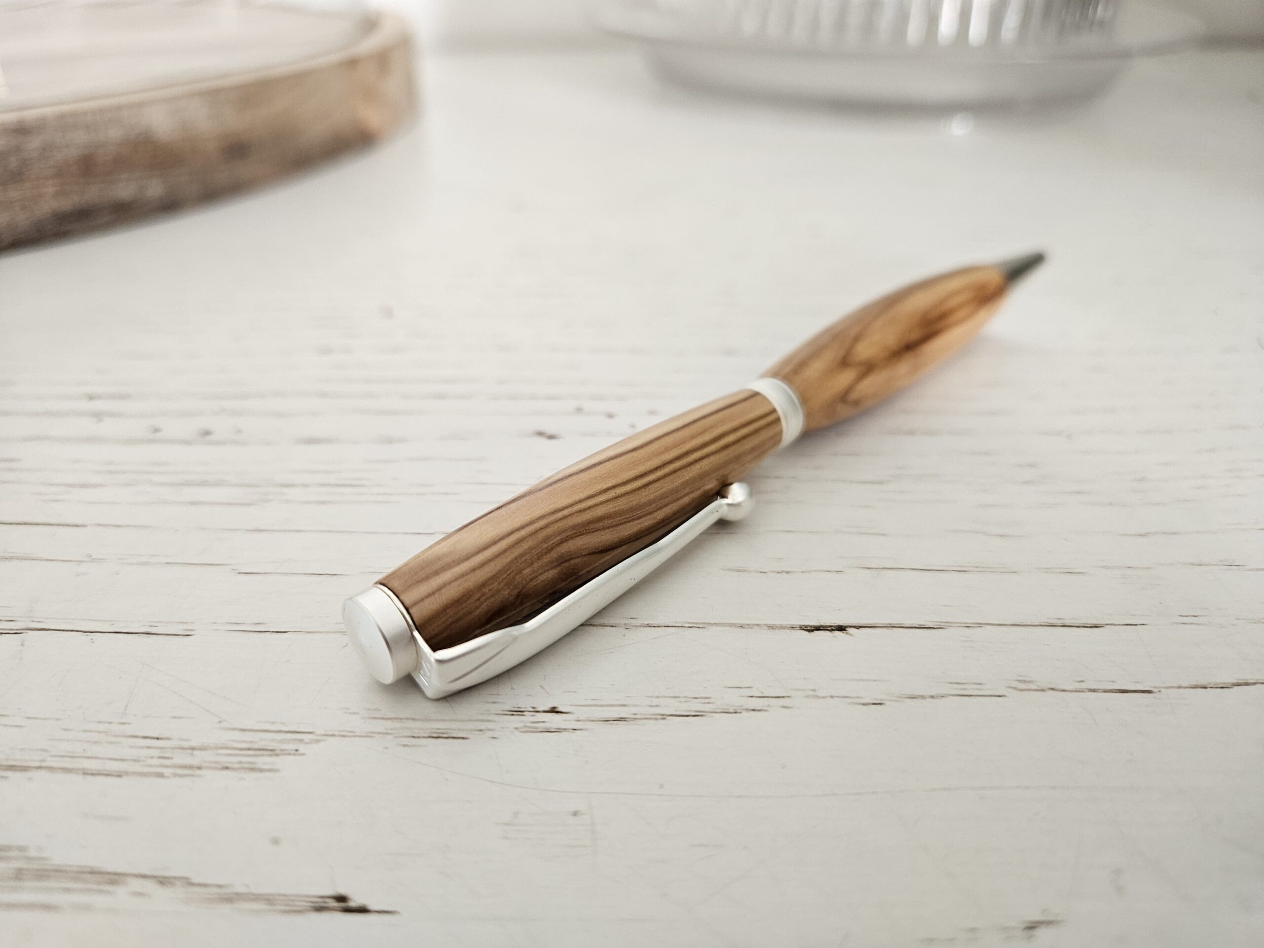Stylo bille en bois d'olivier – Image 2