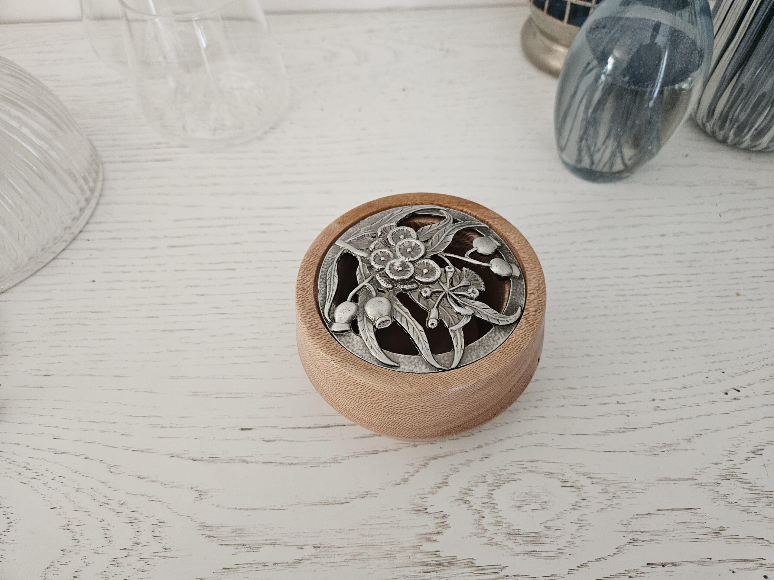 Pot pourri en bois de platane – Image 3