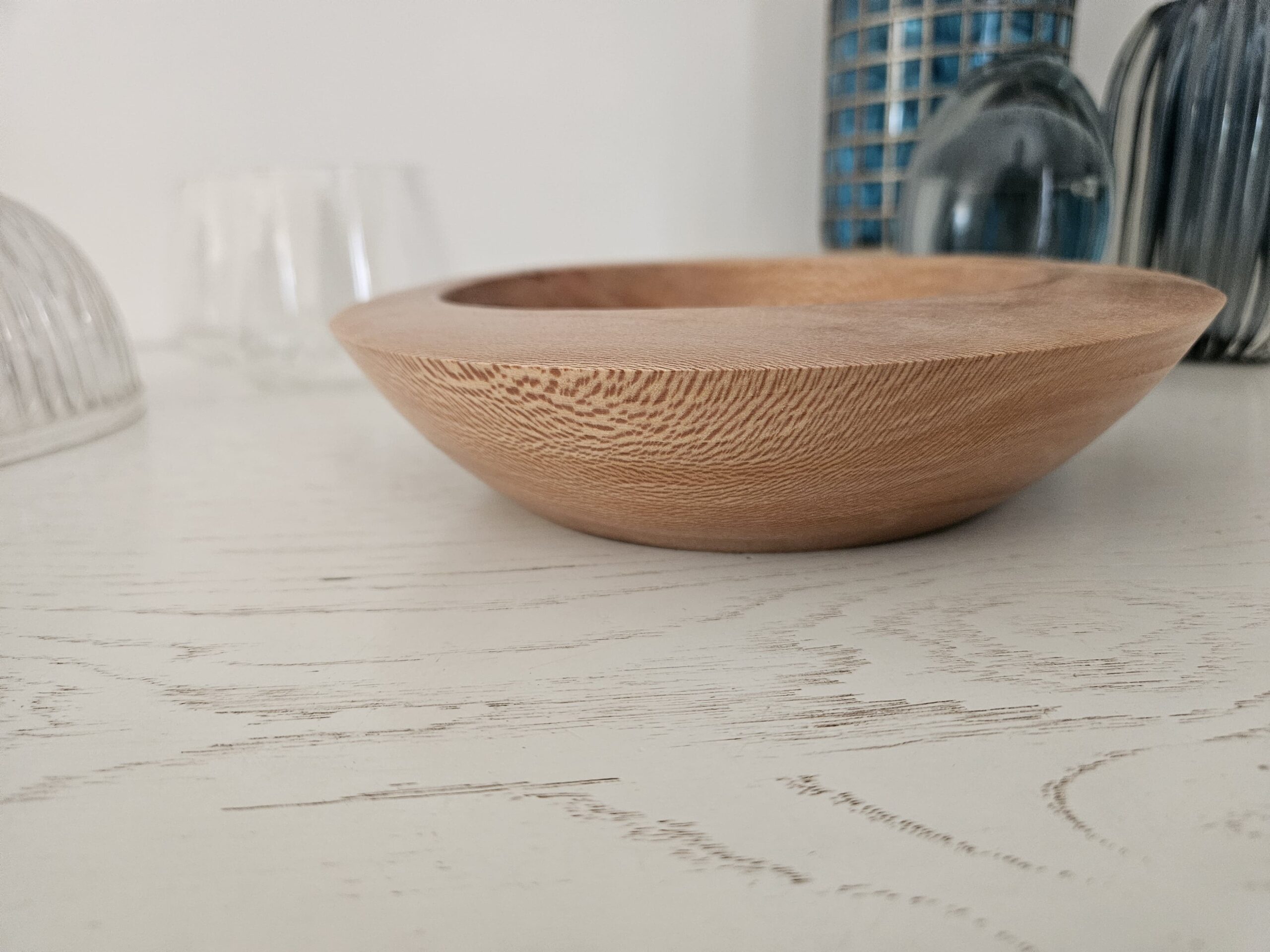Assiette en bois de platane (tournage décentré) – Image 3