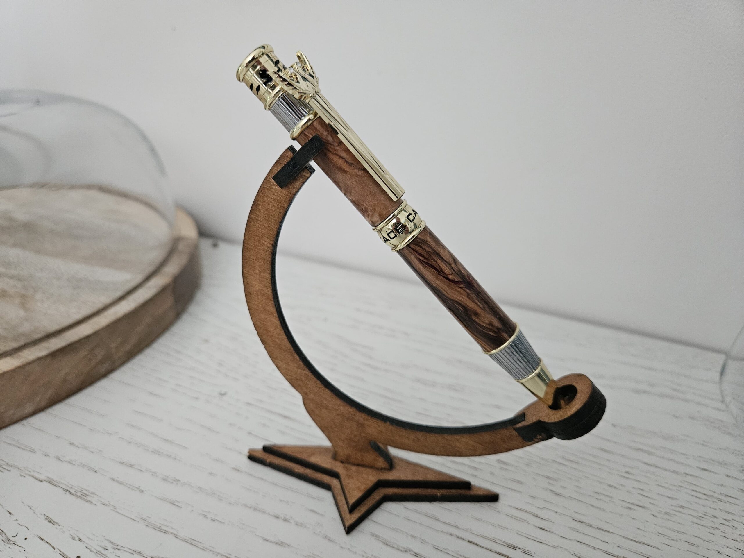 Stylo bille Paix et harmonie en bois d'olivier – Image 3