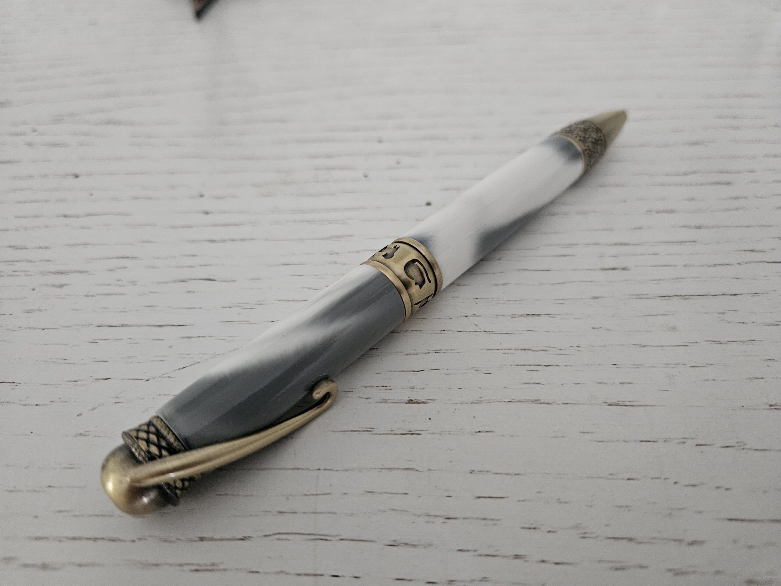 Stylo Chat – Élégance féline et artisanat raffiné – Image 5
