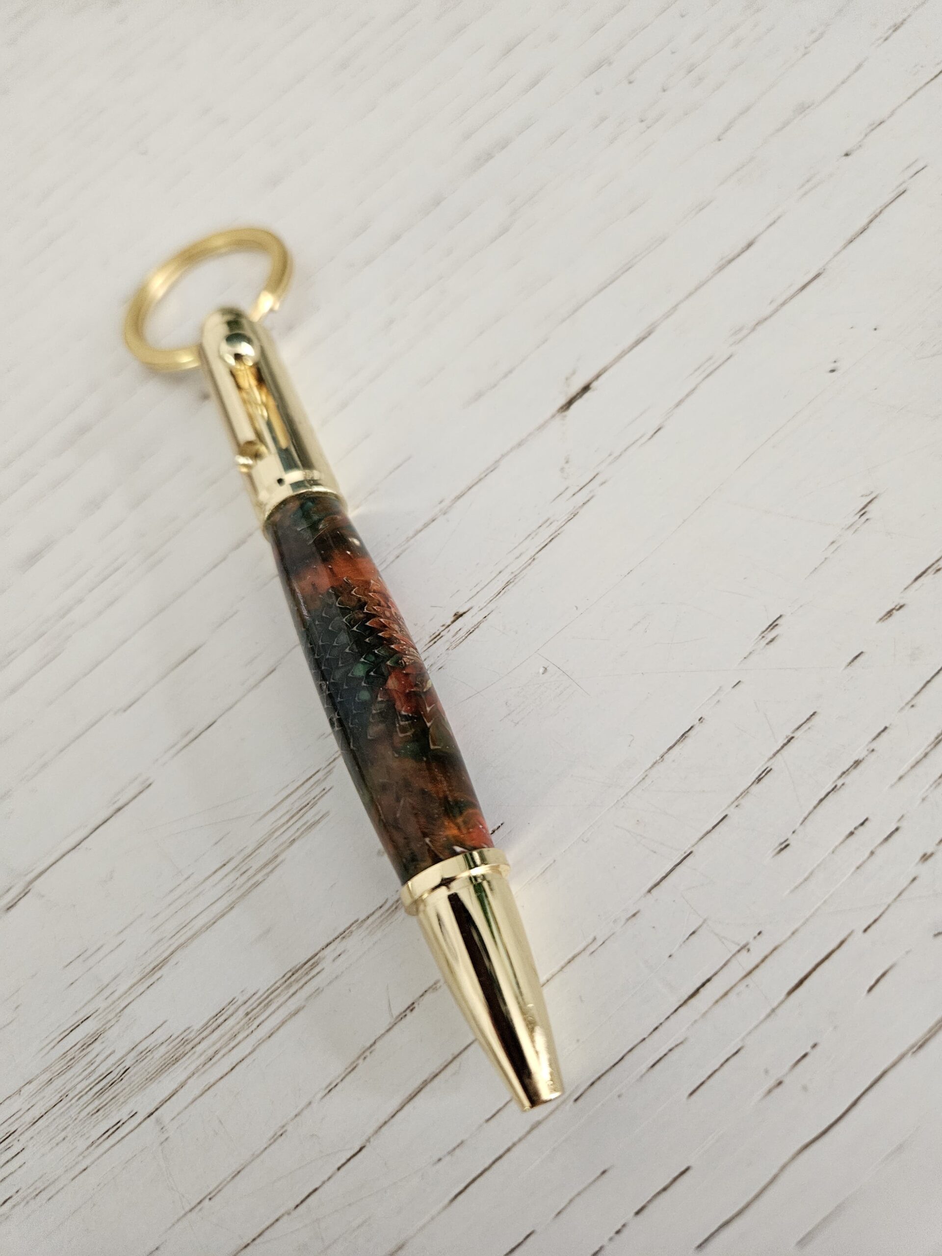 porte clés stylo résine