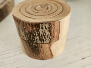 Boite à bagues en olivier