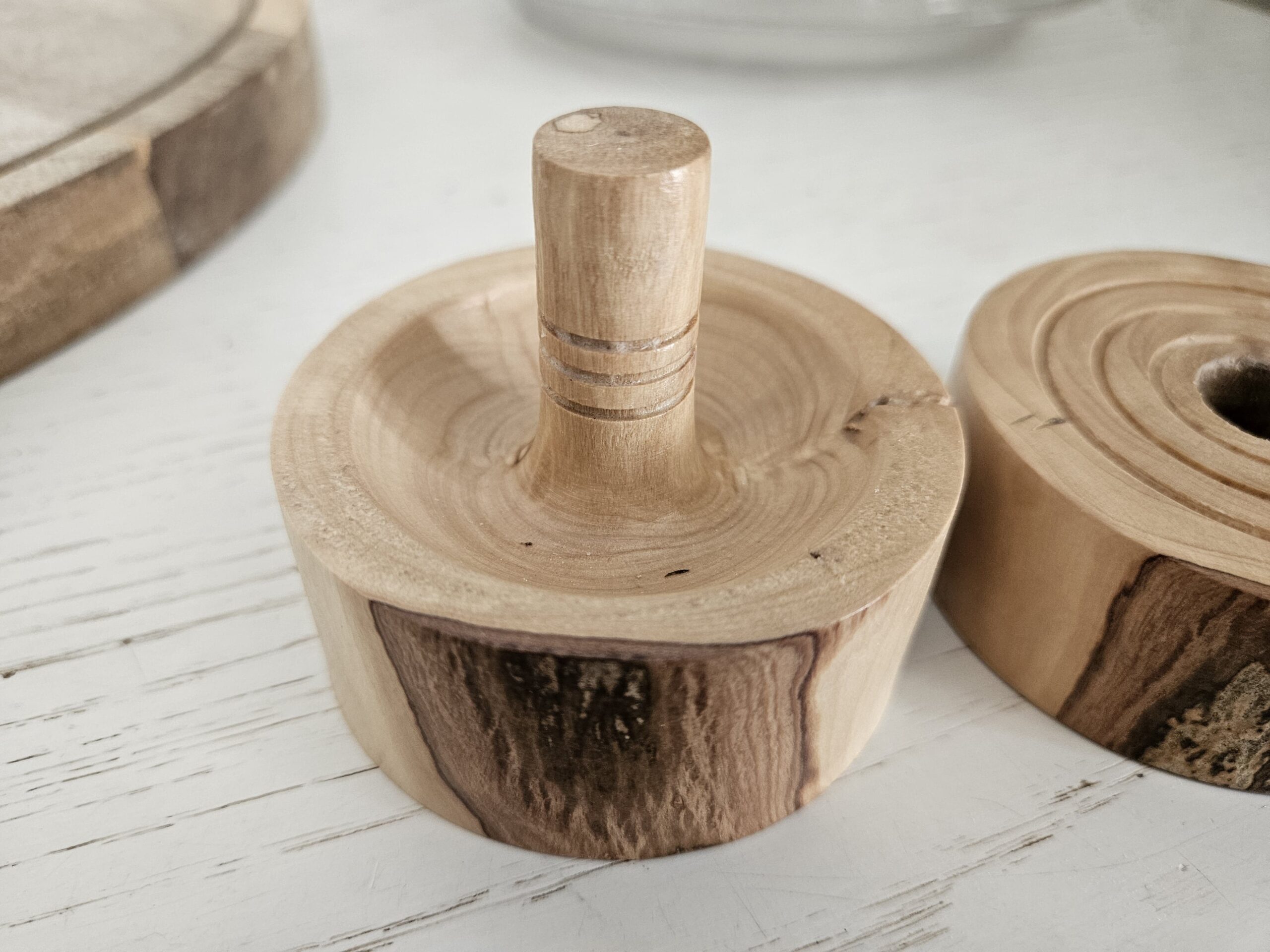 Boite à bagues en bois d'olivier – Image 2